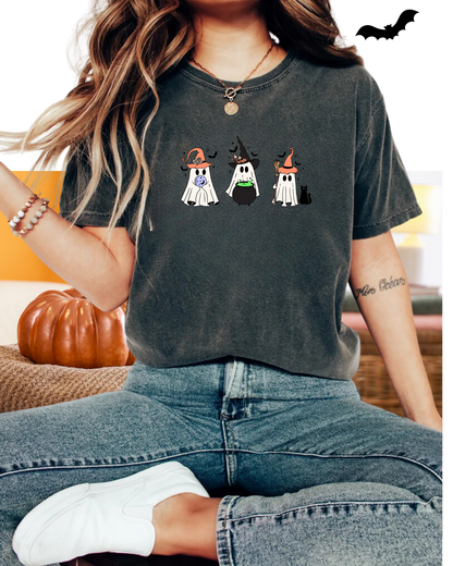 Halloween t-shirt / Crewneck longsleeve 'Three little Ghosts'