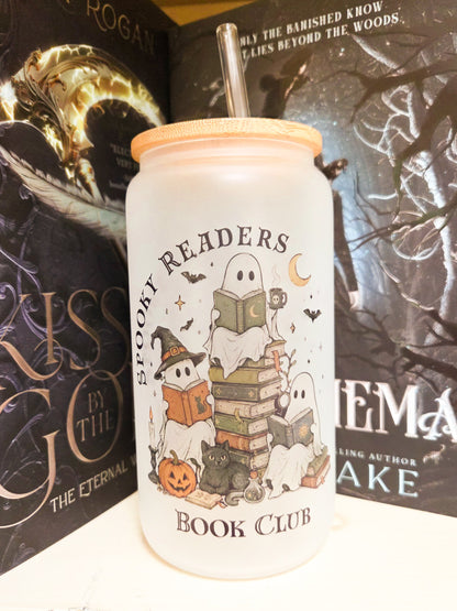 Glass cup 'Spooky Book Club'
