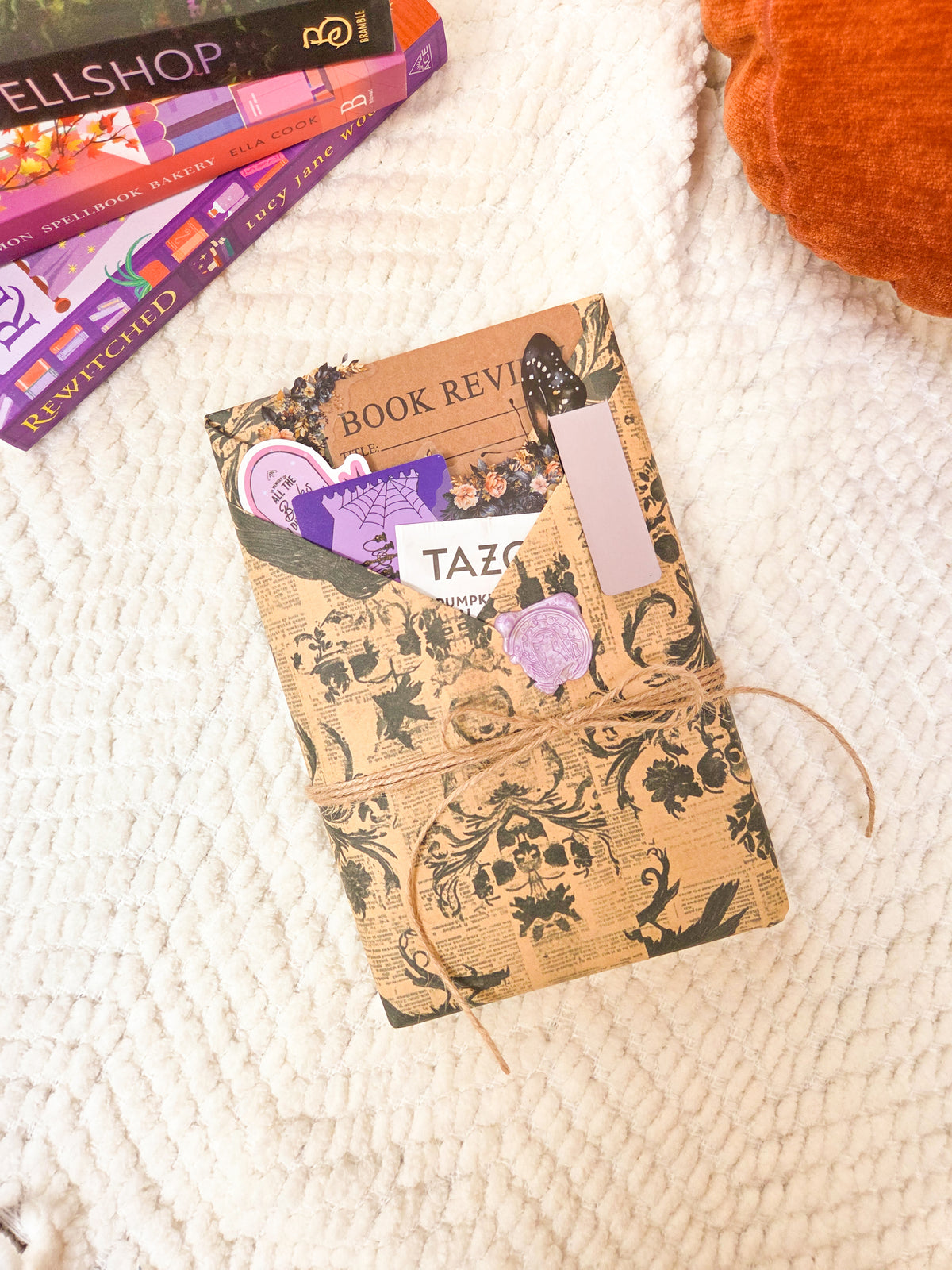 Spooky Blind Date With A Book